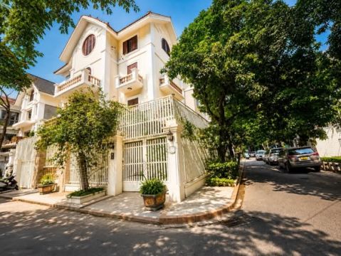 BIỆT THỰ MỸ ĐÌNH 2 –200M-MT 10M CÁCH PHỐ LÊ ĐỨC THỌ 20M – GẦN SÂN VẬN ĐỘNG QUỐC GIA MỸ ĐÌNH – MẶT...