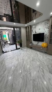 Nhà tập thể tầng 1 khu Thành Công, Ba Đình, khoảng 100m², chỉ 12 triệu/tháng