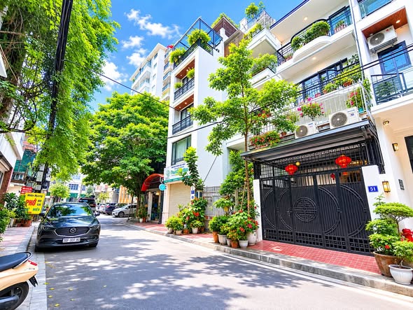 Giảm chào 5 tỷ - Bán nhà mặt phố khu Lê Trọng Tấn - xây mới - dòng tiền 120tr/tháng