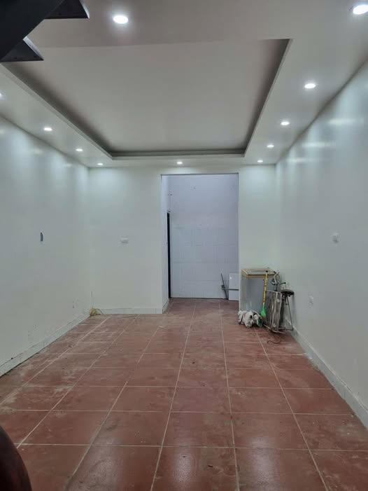 CHO THUÊ MBKD  LĨNH NAM - HOÀNG MAI - HÀ NỘI | 30m2 | 1 TẦNG| 10TRIỆU |