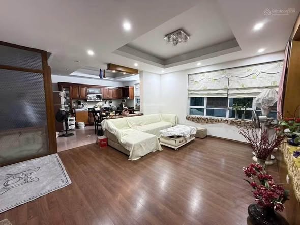 HÀNG HIẾM MẶT PHỐ NGUYỄN LÂN – LÔ GÓC 2 MẶT TIỀN – 76M² – GIÁ 31,5 TỶ
