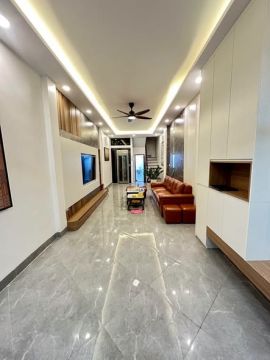 NHÀ ĐẸP ĐỐNG ĐA _ MẶT NGÕ THÔNG _ 6 TẦNG THANG MÁY _ DIỆN TÍCH 40M _ NHỈNH 12 TỶ _ LH HÂN 0941891623