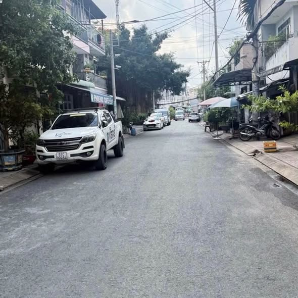 Bán gấp! Nhà Trung tâm Mỹ Đình- Lê Đức Thọ - Hàm Nghi 45m2- Nhỉnh 11 tỷ, ngõ rộng ô tô tránh - ô ...