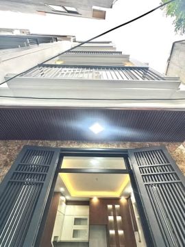 Bắc Từ Liêm 30m2 full nội thất oto đỗ sát nhà đường thông ngõ thoáng nhà 5 tầng 4 ngủ Sổ đỏ chính...