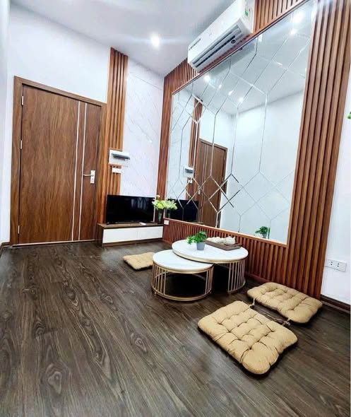 9 triệu, Cho thuê nhà tập thể ngõ Gốc Đề - Minh Khai, Hai Bà Trưng.