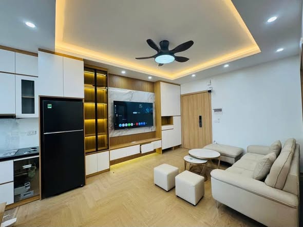 SIÊU PHẨM CHUNG CƯ NGUYỄN KHÁNH TOÀN - CẦU GIẤY - 3 NGỦ - Ở NGAY - CHỈ HƠN 5 TỶ.