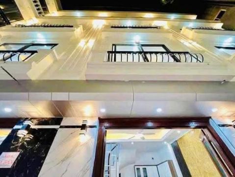 CHO THUÊ NHÀ RIÊNG 5 TẦNG MỚI ĐẸP – NGUYỄN KHÁNH TOÀN, CẦU GIẤY