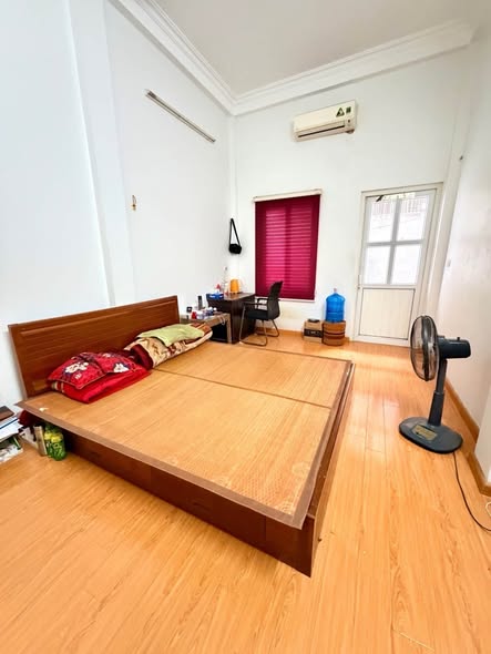 THÁI HÀ – ĐỐNG ĐA | 9 TỶ CÓ NGAY NHÀ 4 TẦNG, Ô TÔ ĐỖ CỬA, SÂN ĐỂ XE RỘNG RÃI!
