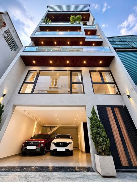 NGUYỄN SƠN - LONG BIÊN | 85M² - MT 7,6M - DUPLEX - THANG MÁY