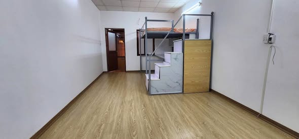Cho thuê nhà nguyên căn ngõ 199 Lò Đúc, Hai Bà Trưng.