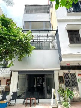 CHO THUÊ NHÀ MẶT PHỐ - VỈA HÈ - Ô TÔ DỪNG ĐỖ QUẬN THANH XUÂN - KINH DOANH SẦM UẤT - 25tr/tháng (ả...