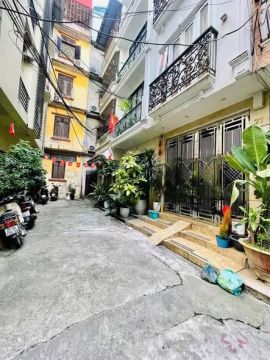 Nhỉnh 12 Tỷ _ Ô Tô Vào Nhà _ Mặt Ngõ PHỐ * KIM NGƯU _ HAI BÀ TRƯNG HN _ DT 36m x 5 Tầng. MT 3,6m ...