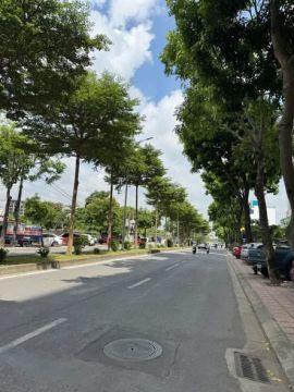 VỊ TRÍ HIẾM – TRUNG TÂM VIỆT HƯNG – LÔ GÓC 2 THOÁNG  30m² – 1 TẦNG – NHỈNH 6 TỶ Lô góc 2 mặt thoá...