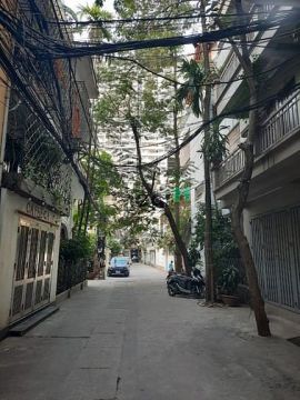 Cán bộ về hưu bán nhà phân lô 158 Nguyễn Khánh Toàn, DT 50m2 11.5 tỷ