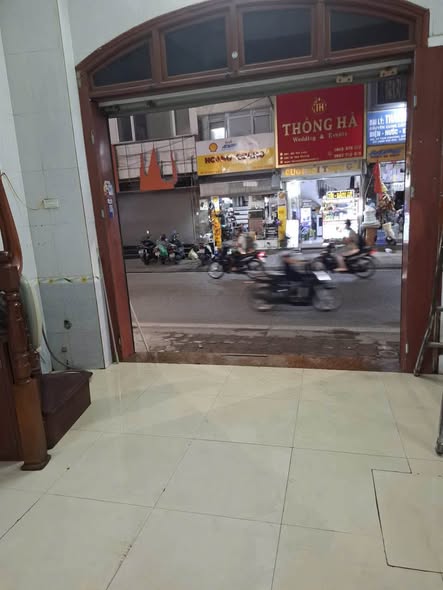 SANG MẶT BẰNG KINH DOANH TẠI TAM KHƯƠNG – CHỈ 10 TRIỆU/THÁNG