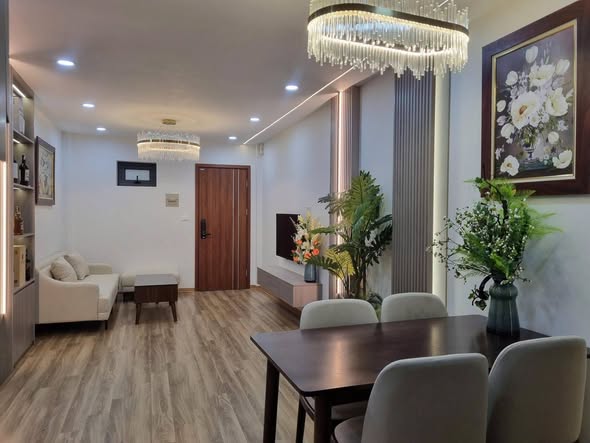 Hơn 4tỷ thôi có căn chung cư 68m2 2ngủ đẹp long lanh phố Phạm Hùng.