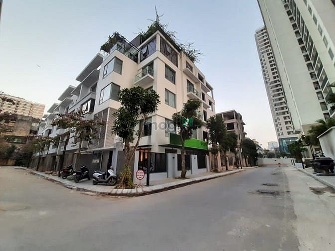 Nhà Phân lô Nguyễn Tuân, Gara ô tô, Thang máy, 85m2 x 5t, giá 21 tỷ