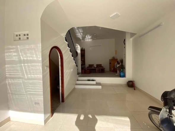 13tr/tháng có TL - Mời thuê nhà phân lô vỉa hè DV A Yên Nghĩa, 50m2, 4 tầng, ô tô vào nhà