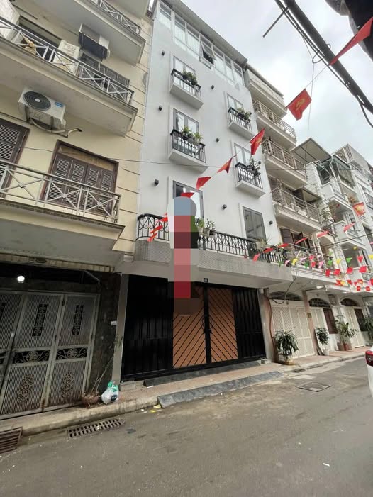 Cho thuê nhà ở Trần Quý Cáp, Đống Đa