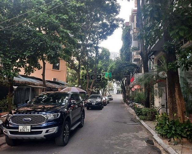 Biệt thự VẠN BẢO - Phân lô cán bộ - 100m2 - MT 7m - Hơn 24 TỶ