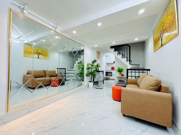Bán nhà phố Khâm Thiên hơn 5 tỷ