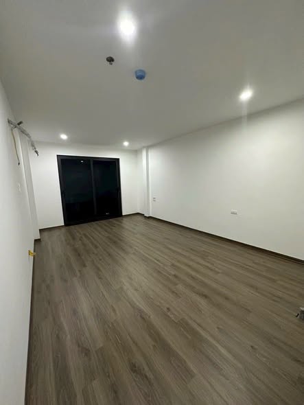 Chủ nhà hạ tiếp 1 tỏi NHÀ MẶT NGÕ LÝ THƯỜNG KIỆT - TRUNG TÂM PHỐ