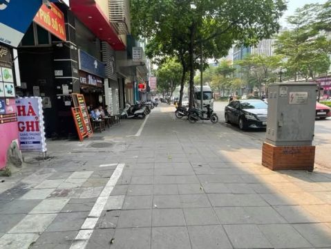PHỐ TRUNG KÍNH, PHÂN LÔ, GARA, VỈA HÈ, THANG MÁY, KINH DOANH 40M², MT 4.1M , 16,5 TỶ