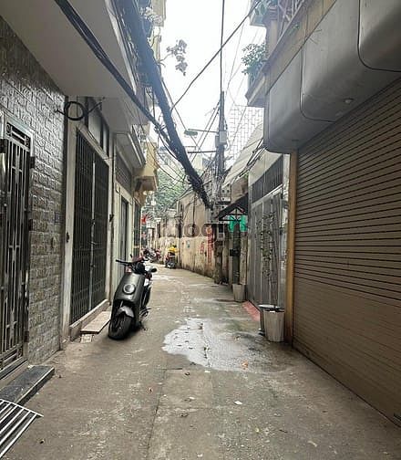 Chính chủ cô Vinh bán Nhà Xã Đàn, Đống Đa. 43m2 lô góc 2 thoáng MT 4m