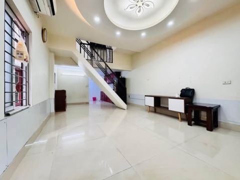 CHO THUÊ NHÀ NGUYÊN CĂN – 467 LĨNH NAM