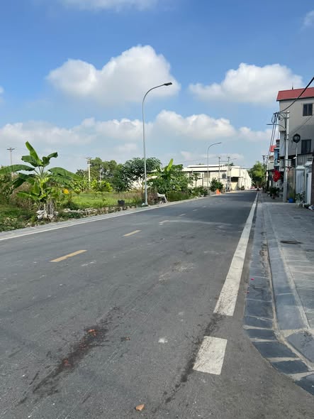 Mạnh Tân- Thư Lâm 55m2 Nhỉnh 3tỷ - Ngõ Thông Bàn Cờ - Bãi Đỗ Xe Ngày Đêm