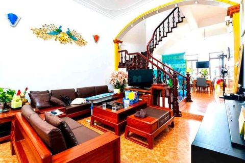 Bán nhà 4 tầng Bằng Liệt, Linh đàm, vị trí đẹp thoáng ô tô tránh