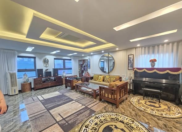 Mặt phố Trần Tử Bình - lô góc - kinh doanh sầm uất - thang máy - nhận diện thương hiệu cực tốt