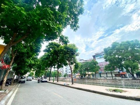 Bán nhà lô góc MP Hà Kế Tấn, vị trí đẹp, vỉa hè rộng, khu dân trí, 52m