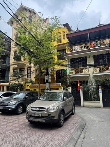 Nhà 5T SIÊU HIẾM khu P/Lô Víp Tôn Thất Thiệp dt 50m mt 5,2m hai thoáng