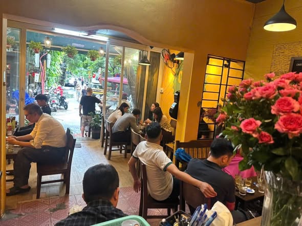 cần nhượng quán cafe mặt ngõ phố Thái Hà - Đống Đa , tp hà nội