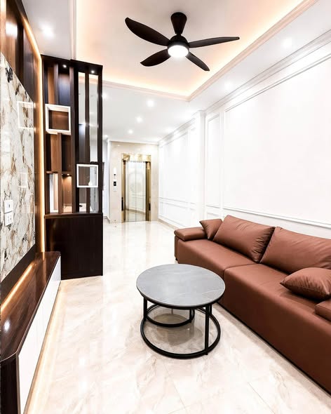 NHÀ MỚI-THANG MÁY-LÔ GÓC: ĐIỀU GÌ ĐÁNG GIÁ VỚI GIA ĐÌNH BẬN RỘN?