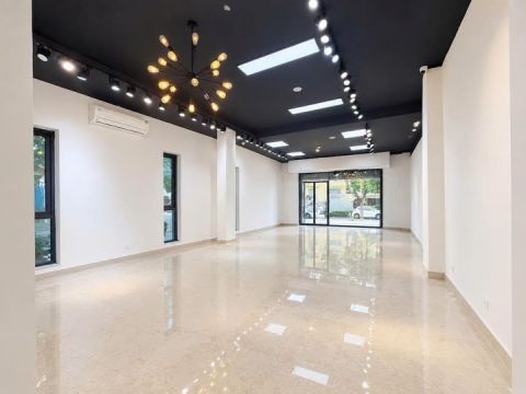 MBKD MẶT PHỐ TRUNG KÍNH NHỎ – CẦU GIẤY