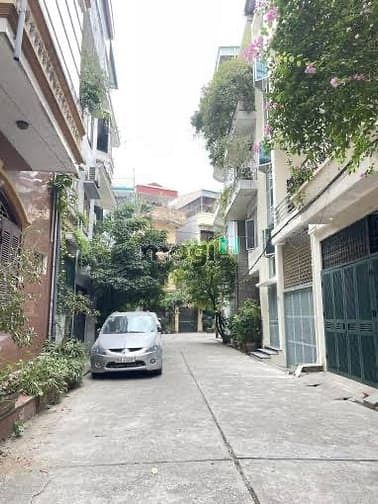 Căn góc siêu hiếm P/L Trần Đại Nghĩa Lê Thanh Nghị vỉa hè ôtô tránh