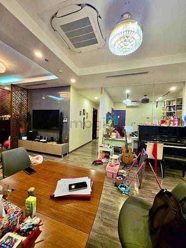 HIẾM! CC nhà R2A Royal City Nguyễn Trãi -TX .130m 2PN 2VS 15.7 tỷ