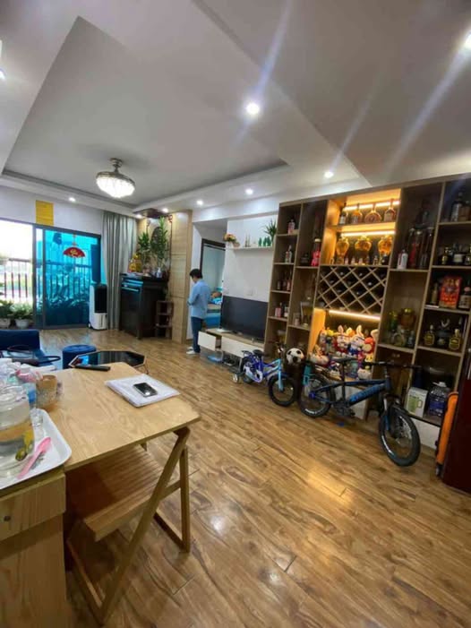 CHỈ NHỈNH 6 TỶ – CĂN GÓC C1B XUÂN ĐỈNH