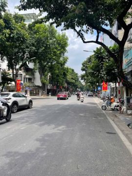 Mặt Phố Hàm Long Hoàn Kiếm | Vỉa Hè Rộng, Toà Văn Phòng - Vừa Ở Vừa Kinh Doanh.