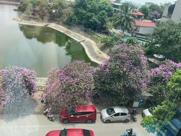 CHO THUÊ VĂN PHÒNG VIEW HỒ TRIỆU ĐÔ – 230M² FULL NỘI THẤT – CHỈ VIỆC VÀO LÀM!