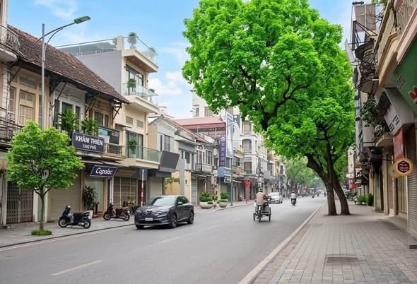 BÁN NHÀ KHÂM THIÊN - 9.9TỶ - 62M2*4T - BAGAC - NGÕ NÔNG - NHÀ ĐẸP Ở NGAY.