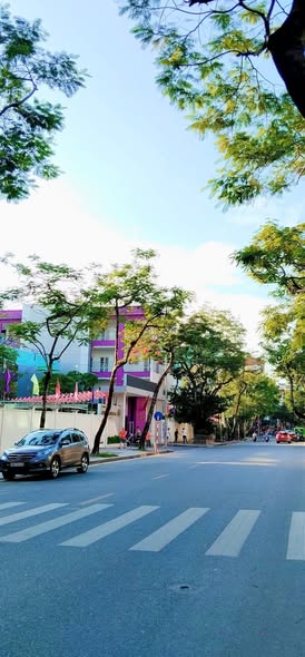 HIẾM ! BA ĐÌNH -KIM MÃ. 11,6TỶ NHÀ ĐẸP THOÁNG SÁNG - GẦN PHỐ - VĂN MINH - QUY HOẠCH ỔN ĐỊNH - Ở R...