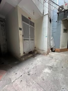 Kim Mã 30m ra oto. Nhà đẹp 7.5tr.