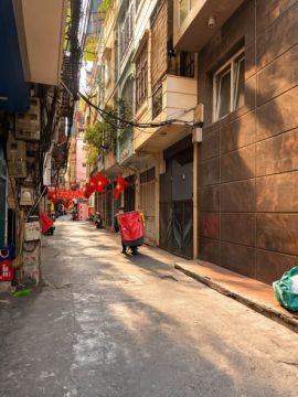 THÁI HÀ – ĐỐNG ĐA | NHỈNH 9 TỶ Nhà 4 tầng, ô tô đỗ cửa, sân để xe rộng rãi – hiếm có trong tầm gi...