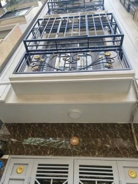 NHÀ DÂN XÂY - TRẦN KHÁT CHÂN - TT HAI BÀ TRƯNG - FUL NỘI THẤT - Ở LUÔN