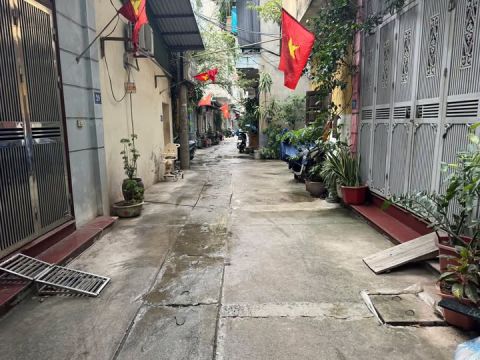 Hơn 7 Tỷ- 50m- 2 mặt ngõ Ô Tô- Phân Lô