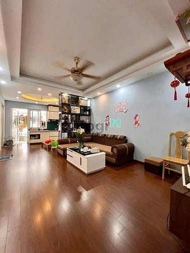 Bán gấp căn đẹp tầng trung 68,35m2 full nội thất, chỉ 2,5x tỷ tại KĐT