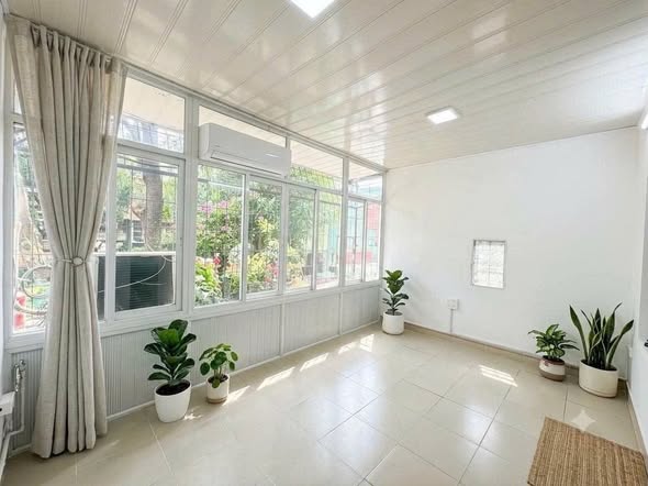 Địa chỉ : TT.Tập thể Kim Liên, Đống Đa.
